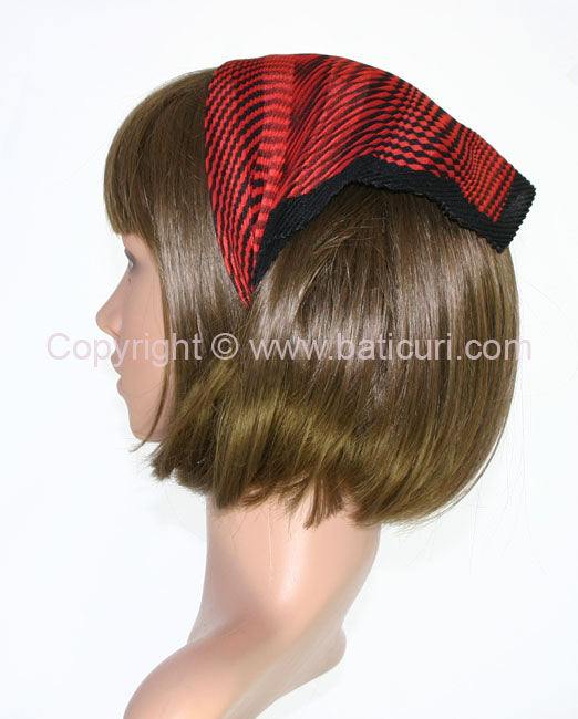 103-22 Pleated Italian | Satin | Checkered | Red & Black