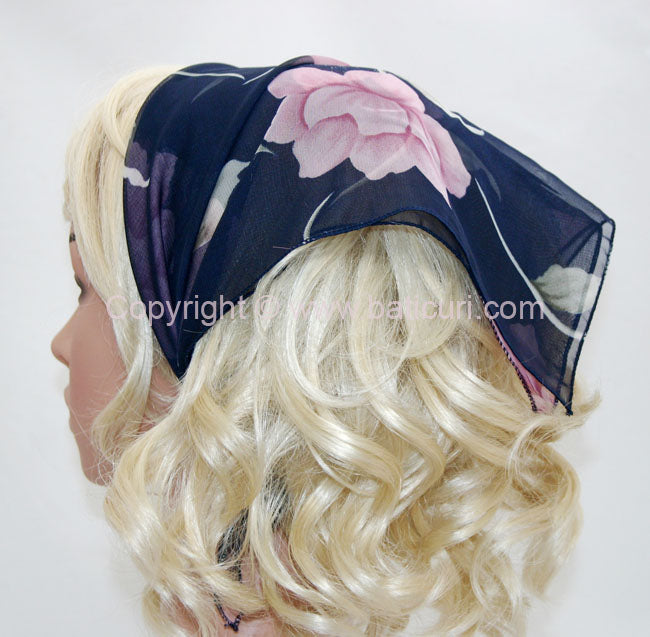 136-77 Navy with Light Pink flowers