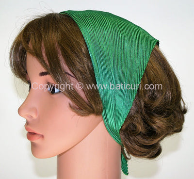 91-53 Polyester | Silky Pleated Scarves | Pine green